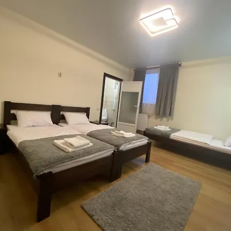 Szaboffcsik فندق مبيت وإفطار