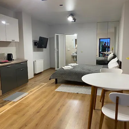 Szaboffcsik أوزهورود