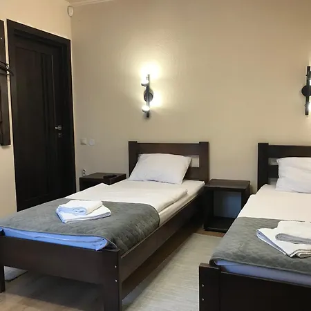 فندق مبيت وإفطار Szaboffcsik 3*