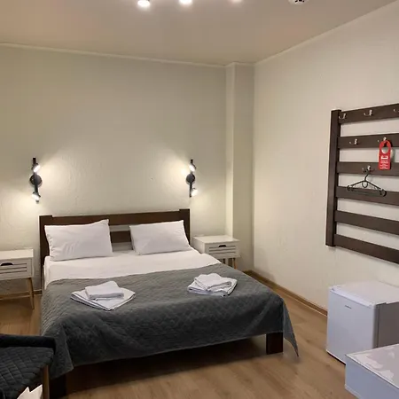 Szaboffcsik 3* أوزهورود